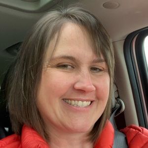 Meet your Posher, Candi